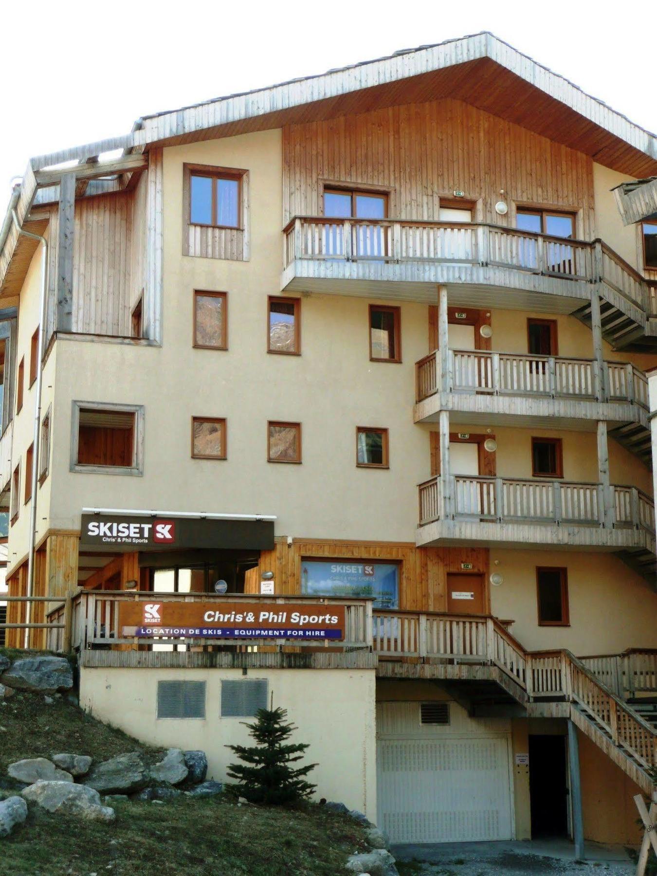 Hotel Residence Les Terrasses Val Cenis ภายนอก รูปภาพ